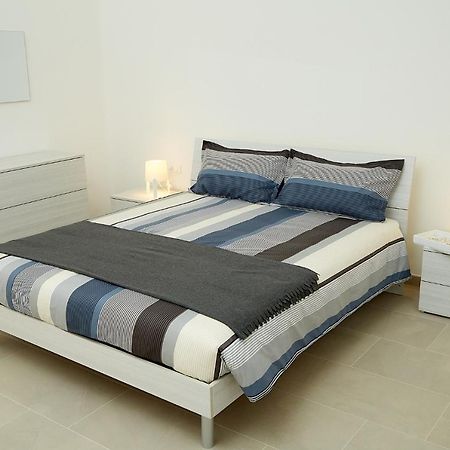 Scirocco Guest House Бриндизи Екстериор снимка