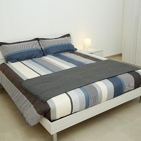 Scirocco Guest House Бриндизи Екстериор снимка