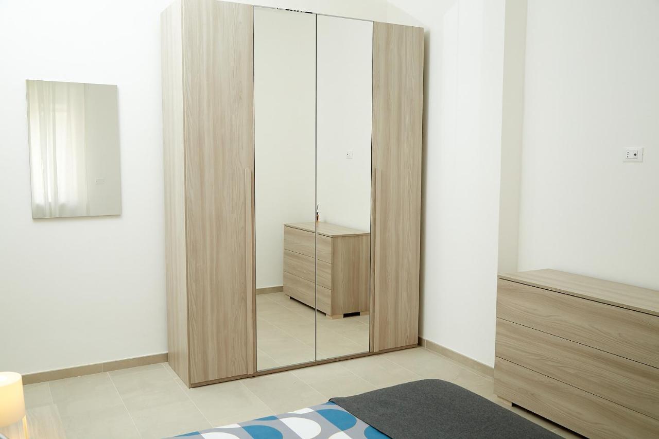 Scirocco Guest House Бриндизи Екстериор снимка